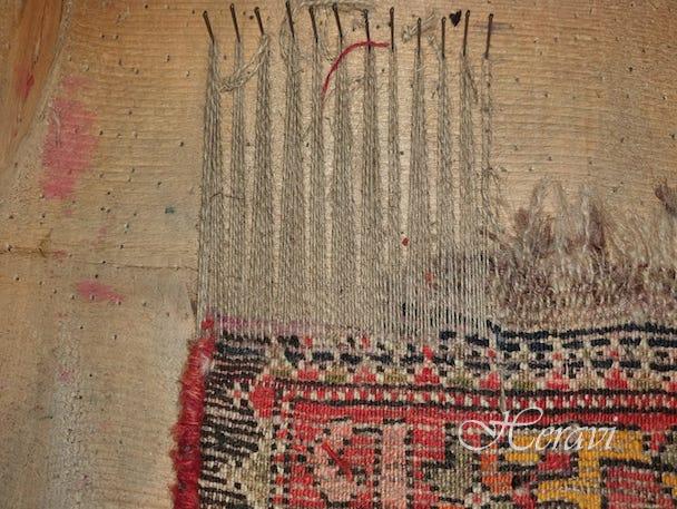 restauro e riparazione dei tappeti 